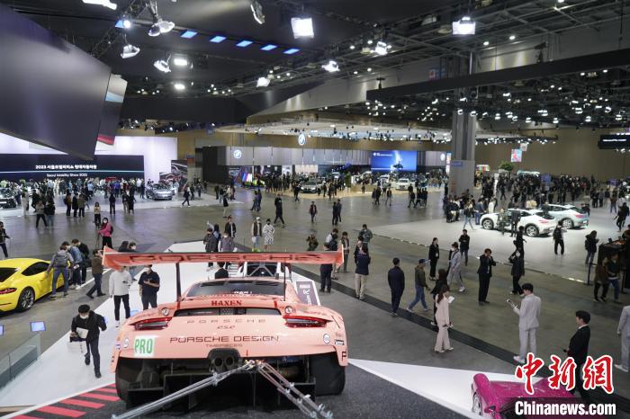 圖為展會(huì)現(xiàn)場(chǎng)?！⑿?攝