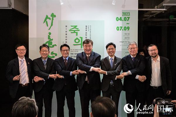第十四屆光州雙年展中國館開幕式7日在韓國光州隱巖美術(shù)館舉行。人民網(wǎng)記者 馬菲攝