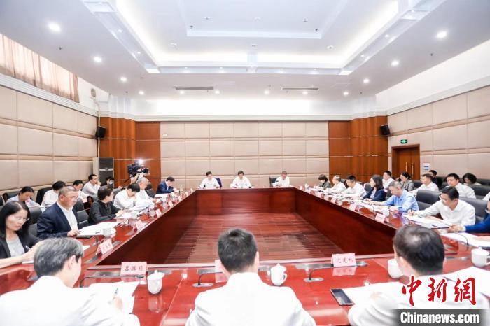 浙江召開統(tǒng)一戰(zhàn)線“凝心鑄魂強根基、團結(jié)奮進(jìn)新征程”主題教育動員會