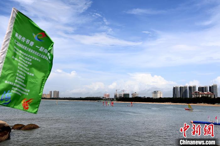 迷人的東山海景。　張金川 攝