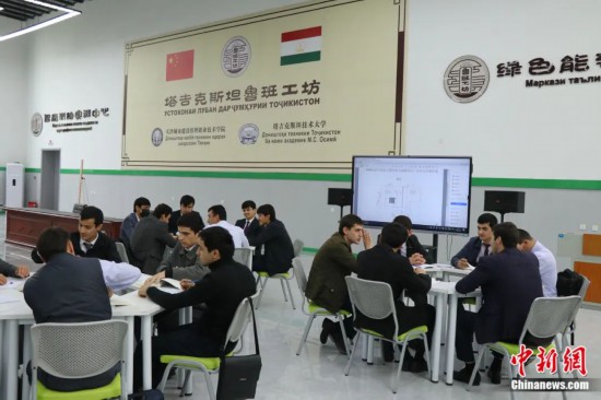 2023年4月，位于杜尚別的塔吉克斯坦魯班工坊課堂。張碩 攝