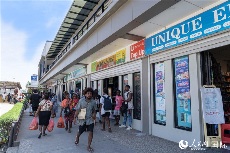 2023年9月12日，所羅門(mén)群島首都霍尼亞拉街景。人民網(wǎng) 賀吉攝