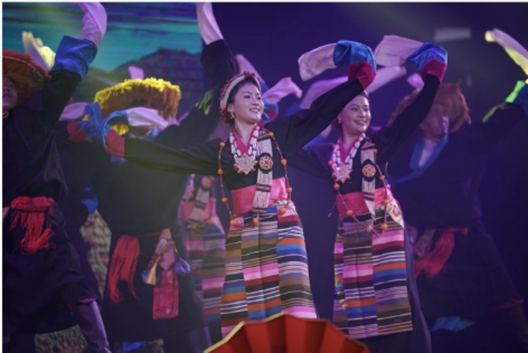 圖為2024“歡樂春節(jié)”中泰互致新春賀辭活動現(xiàn)場。 中國駐泰國大使館文化處供圖