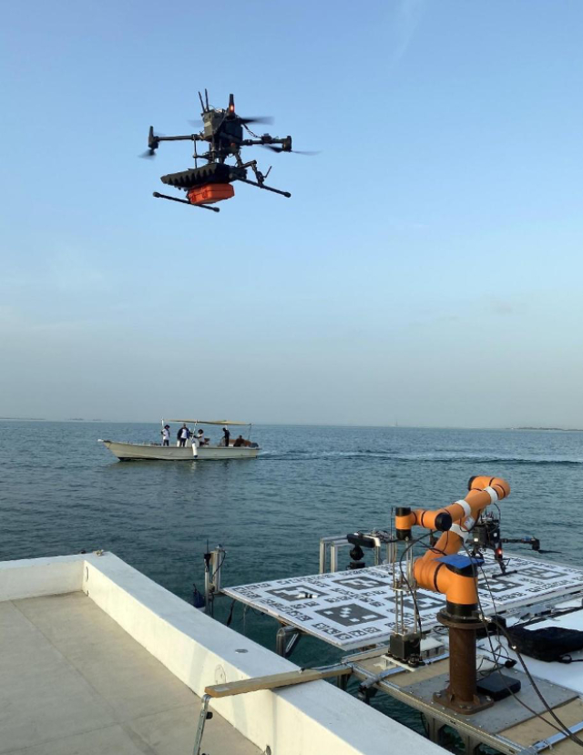 圖為飛鷹隊(duì)在比賽中。北京理工大學(xué)供圖