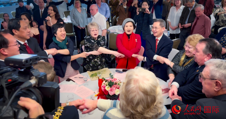 活動(dòng)現(xiàn)場(chǎng)。人民網(wǎng) 郭錦標(biāo)攝