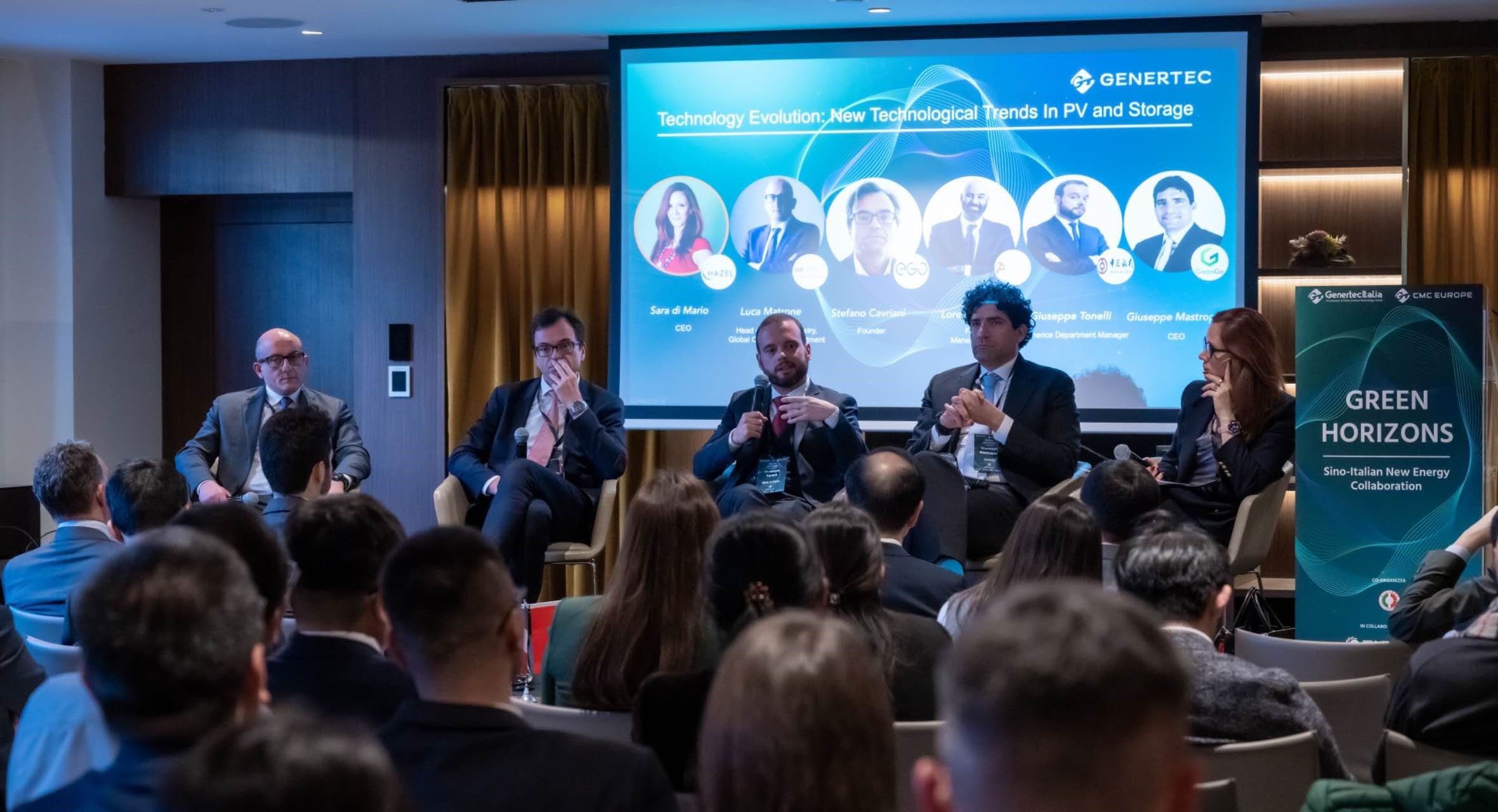 意大利企業(yè)負(fù)責(zé)人及行業(yè)專家介紹新能源領(lǐng)域發(fā)展經(jīng)驗(yàn)。主辦方供圖