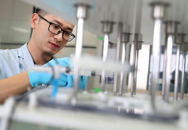 藥物研制實驗環(huán)節(jié)。受訪者供圖