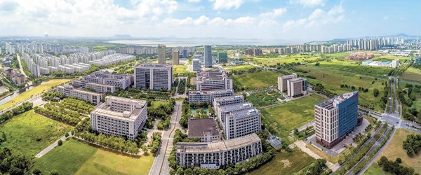 航拍產(chǎn)業(yè)園區(qū)一角。無(wú)錫高新區(qū)管委會(huì)供圖