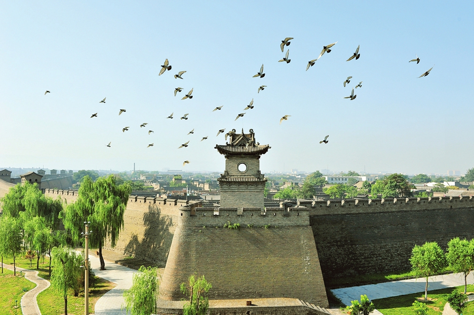 平遙古城在保護(hù)與傳承中煥發(fā)盎然生機(jī)。本報(bào)通訊員攝