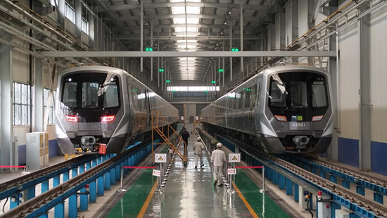 石家莊地鐵二號(hào)線列車。 中車齊車集團(tuán)石家莊公司供圖