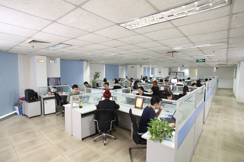 天津國舜信息技術(shù)有限公司研發(fā)團(tuán)隊由年輕人組成，為企事業(yè)單位和重大活動提供網(wǎng)絡(luò)安全技術(shù)保障服務(wù)。河?xùn)|區(qū)供圖