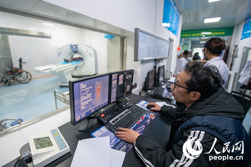 震中日記｜“謝謝，曼巴啦！”