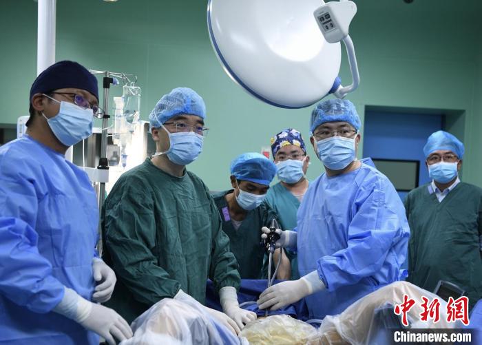 上海助西藏日喀則打造互聯(lián)網+智慧健康管理網絡