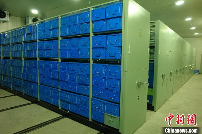 圖為國家農(nóng)作物種質(zhì)資源復(fù)份庫(西寧)?！∏嗪Ｊ∞r(nóng)業(yè)農(nóng)村廳供圖