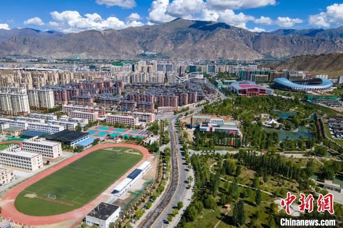 圖為西藏拉薩柳梧新區(qū)?！〗w波 攝