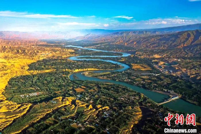 黃河發(fā)源省青?！皟善磷o(hù)水”葆源頭活水豐沛純凈