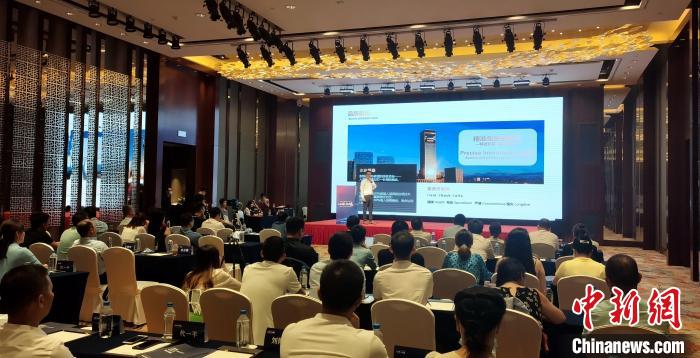 熱休細胞總經(jīng)理吳建洪介紹三年發(fā)展歷程?！罘?攝