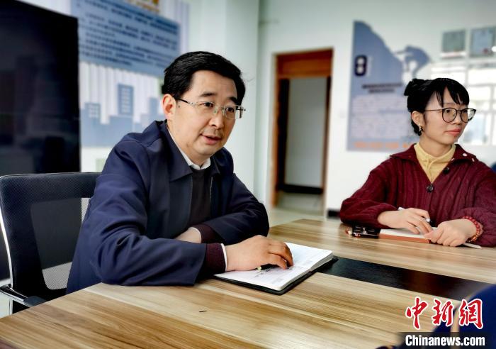 （兩會聲音）全國政協(xié)委員趙海興：師者為師亦為范，建議設(shè)教師理想信念教育基地