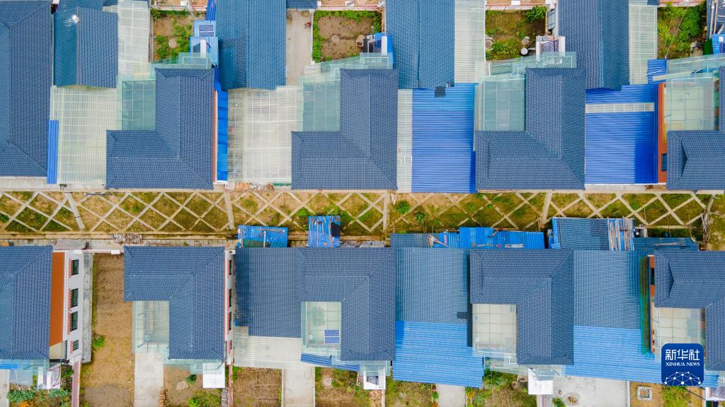 西藏林芝：易地搬遷，迎來幸福新生活