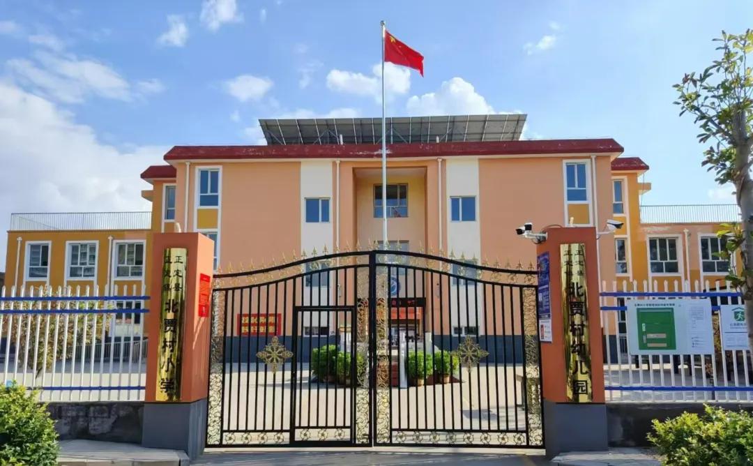 河北省正定縣正定鎮(zhèn)北賈村小學現(xiàn)貌。
