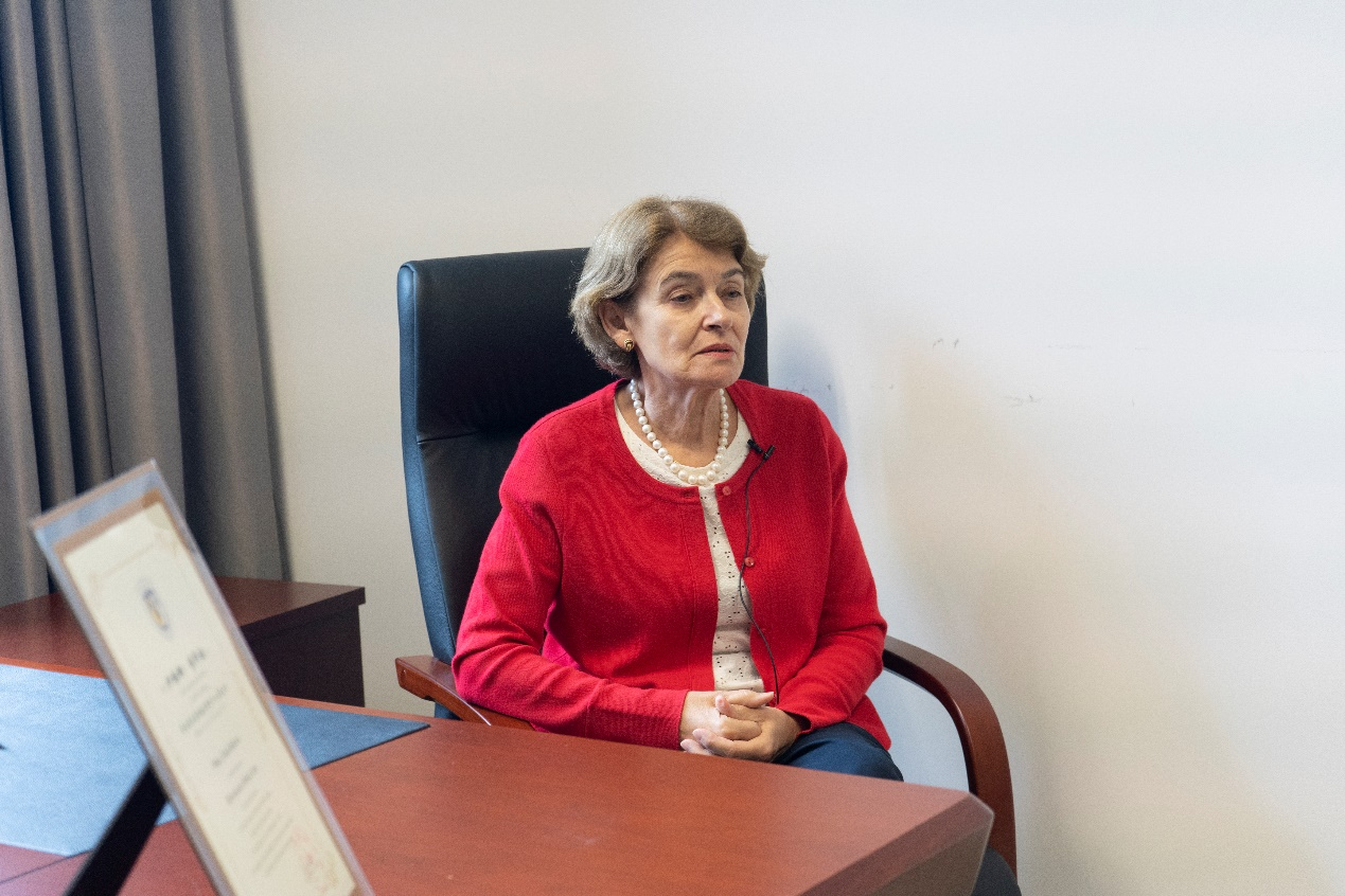 聯(lián)合國教科文組織前總干事伊琳娜·博科娃接受人民網(wǎng)采訪。人民網(wǎng) 常沙攝