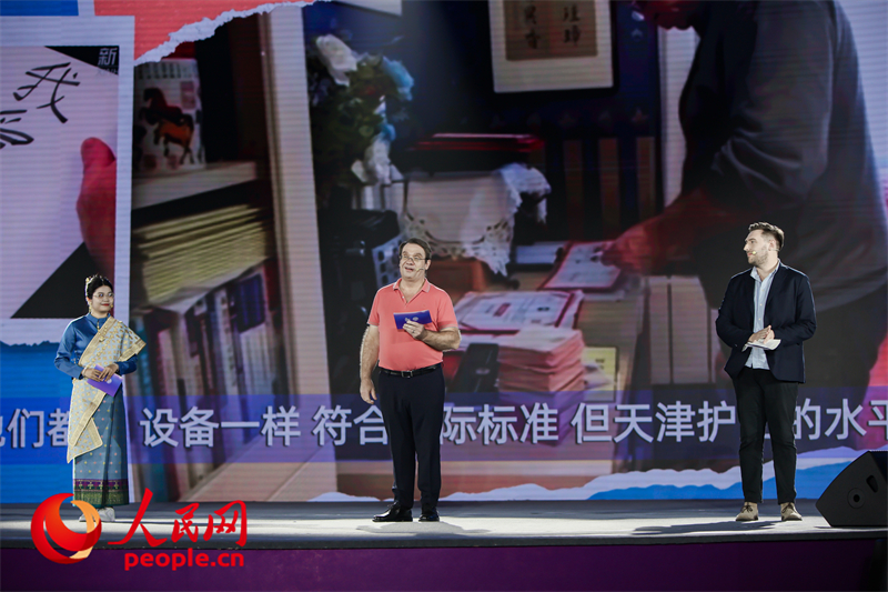 從左至右分別為馬星彤、皮安睿、柯明可。人民網(wǎng)記者 于凱攝