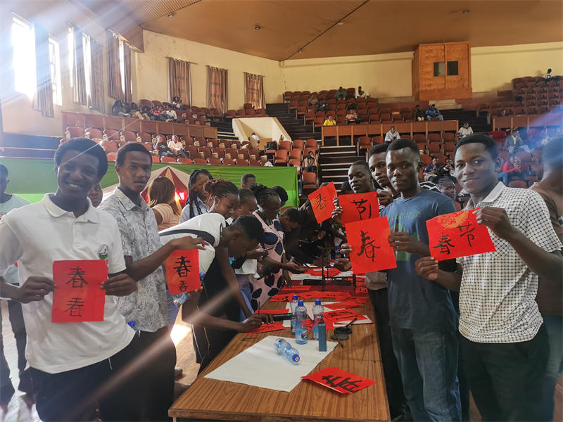 卡巴拉克大學(xué)春節(jié)體驗活動。埃格頓大學(xué)孔子學(xué)院供圖