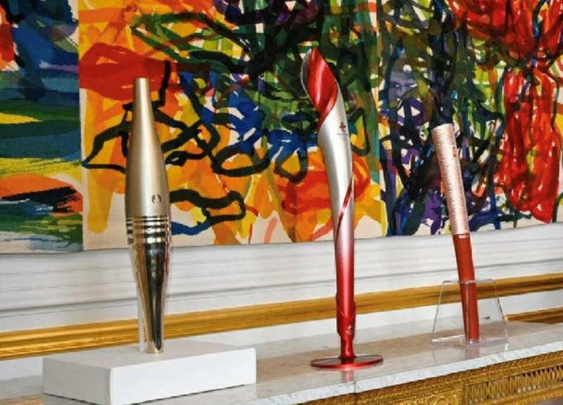 中法元首互贈的奧運(yùn)火炬。