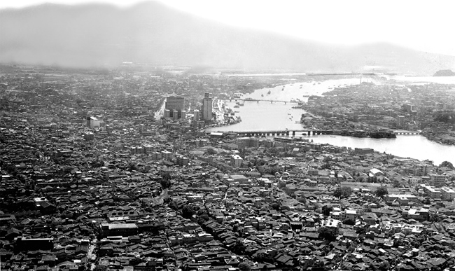 拍攝于1983年的蒼霞舊貌。游源飛攝