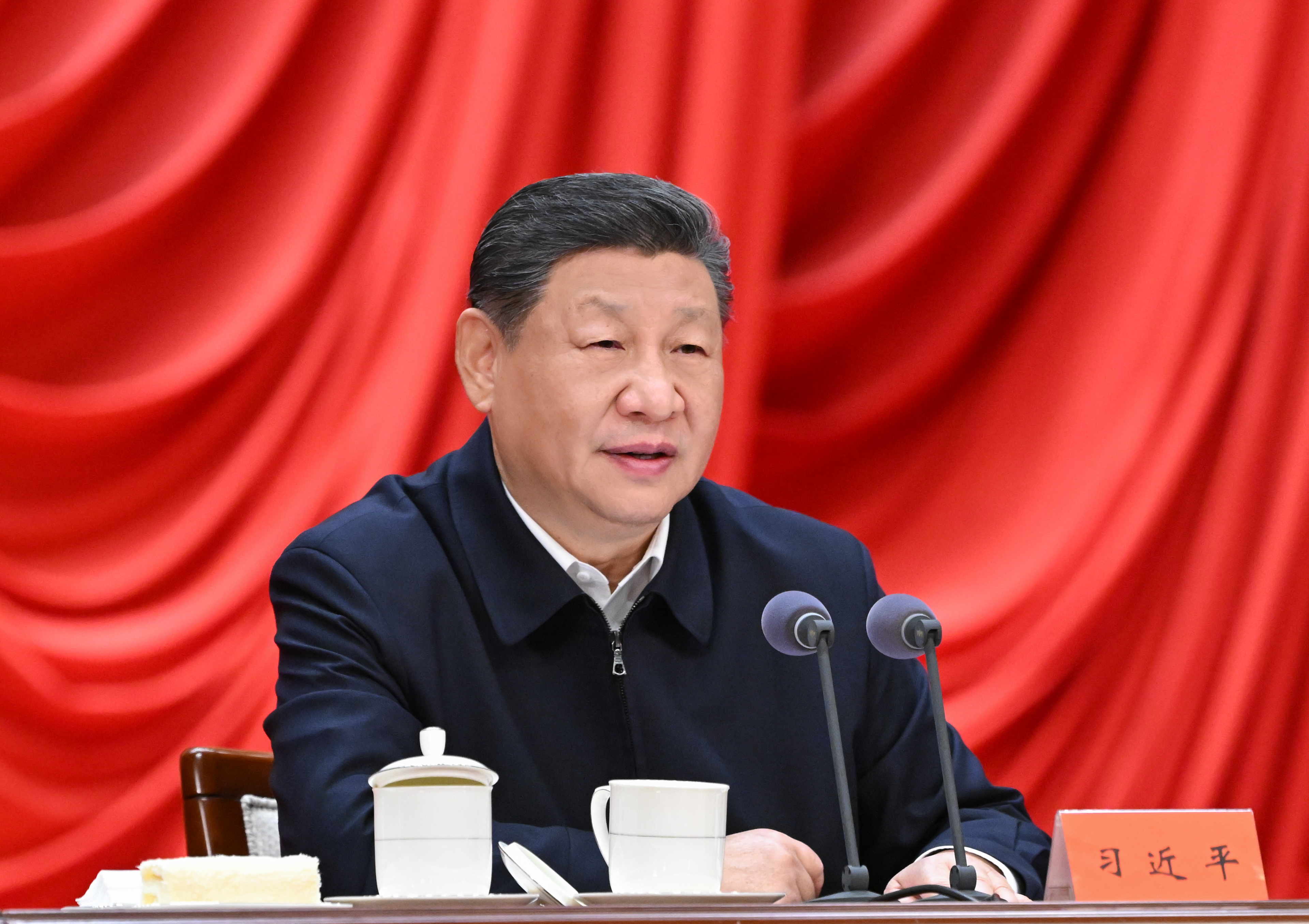 △ 2026年1月20日，省部級主要領(lǐng)導干部學習貫徹黨的二十屆四中全會精神專題研討班在中央黨校（國家行政學院）開班。中共中央總書記、國家主席、中央軍委主席習近平在開班式上發(fā)表重要講話。