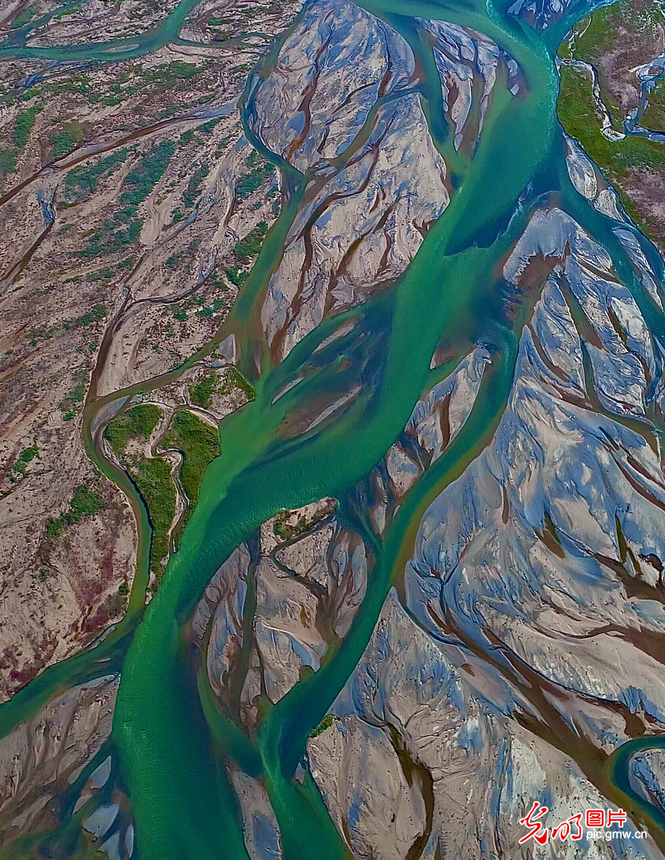 三江源國家公園正式設(shè)立，這是青海生態(tài)文明建設(shè)的新答卷