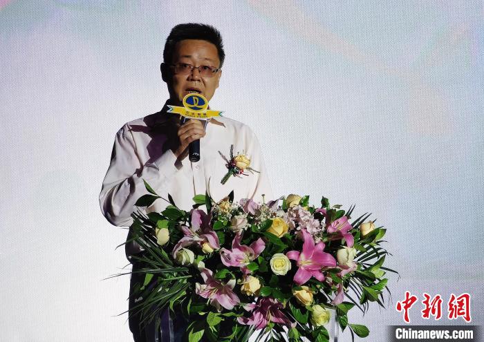 青海省首部生態(tài)紀(jì)錄電影《青?！の覀兊膰?guó)家公園》在西寧首映