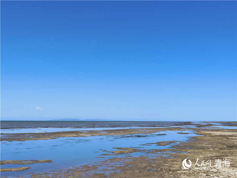   青海湖仙女灣。人民網(wǎng) 張莉萍攝