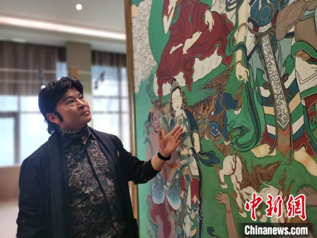 國家一級美術師劉觖。張?zhí)砀?攝