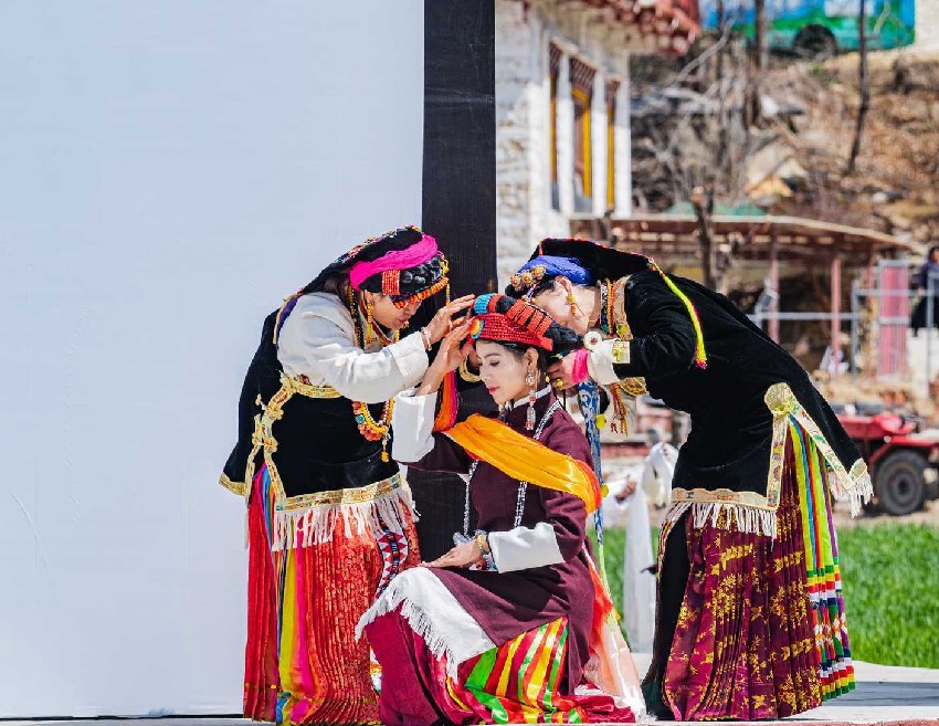 2024美人谷·丹巴梨花春賞季活動現(xiàn)場。何曦攝