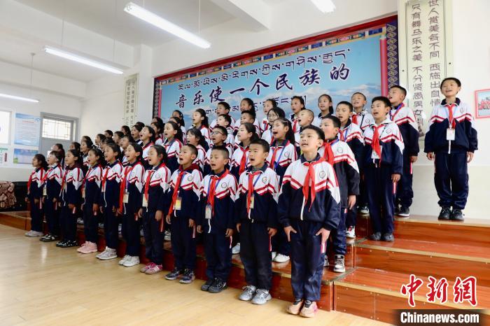 探訪四川巴塘雪域童聲合唱團