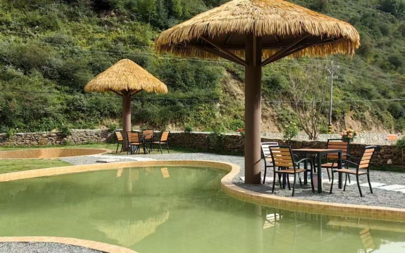 興疆溝溫泉。道孚縣融媒體中心供圖