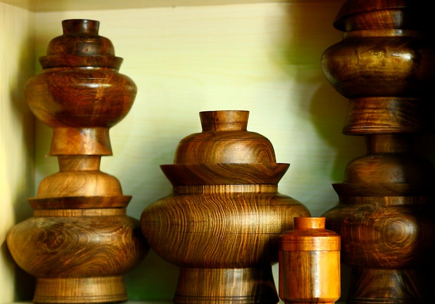 藏地木碗成品。