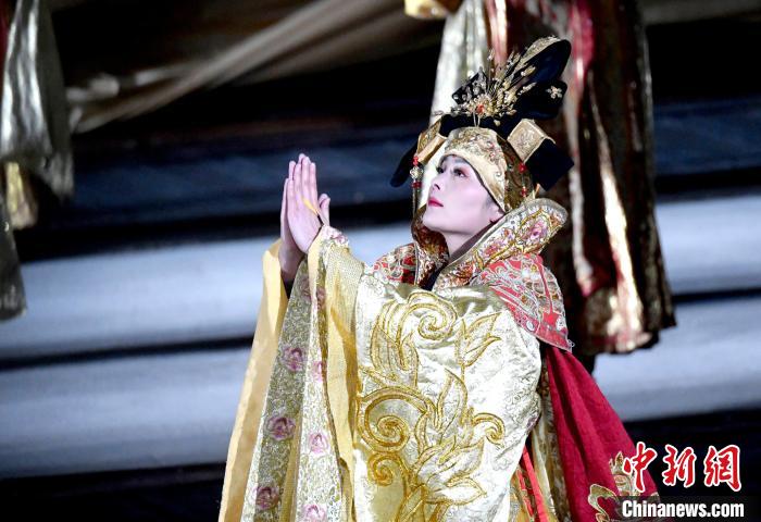 3月17日，西藏拉薩，《文成公主》大型史詩劇演出現(xiàn)場(chǎng)?！±盍?攝