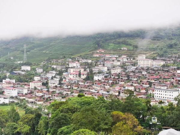 幾代建設(shè)者，歷經(jīng)半個(gè)多世紀(jì)完成！這是一條怎樣的公路？