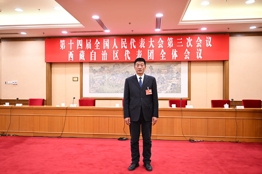 全國人大代表、國網拉薩供電公司城區(qū)供電服務中心帶電作業(yè)保電班副班長扎西尼瑪。次吉美朵攝