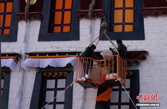 (新春見聞)西藏大昭寺“香布”換新迎藏歷新年