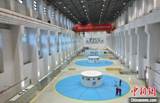 圖為水電站內部。　王磊　攝