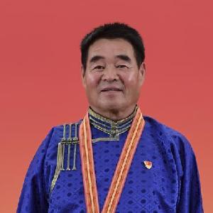 （奮斗百年路　啟航新征程·“七一勛章”獲得者·圖文互動）（2）“草原之子”廷·巴特爾：讓草原綠起來，幫牧民富起來