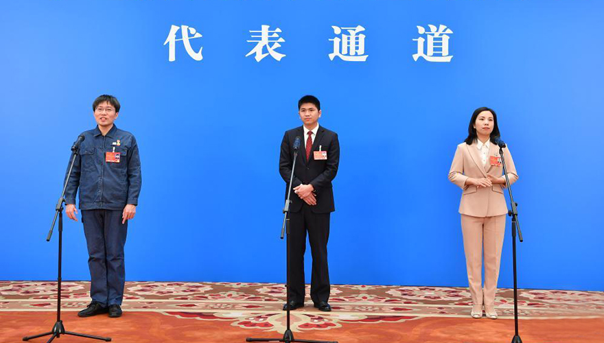 十三屆全國人大五次會議第二場“代表通道”