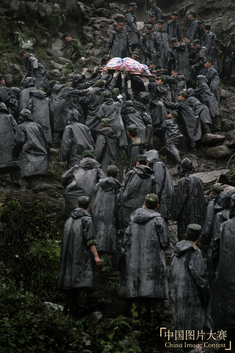 眾志成城 托舉生命