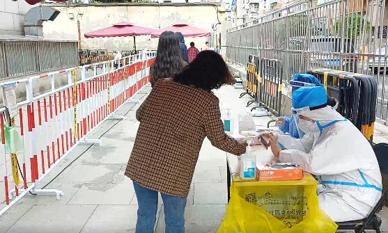 【奮斗者正青春】“高考結束后和媽媽并肩作戰(zhàn)”