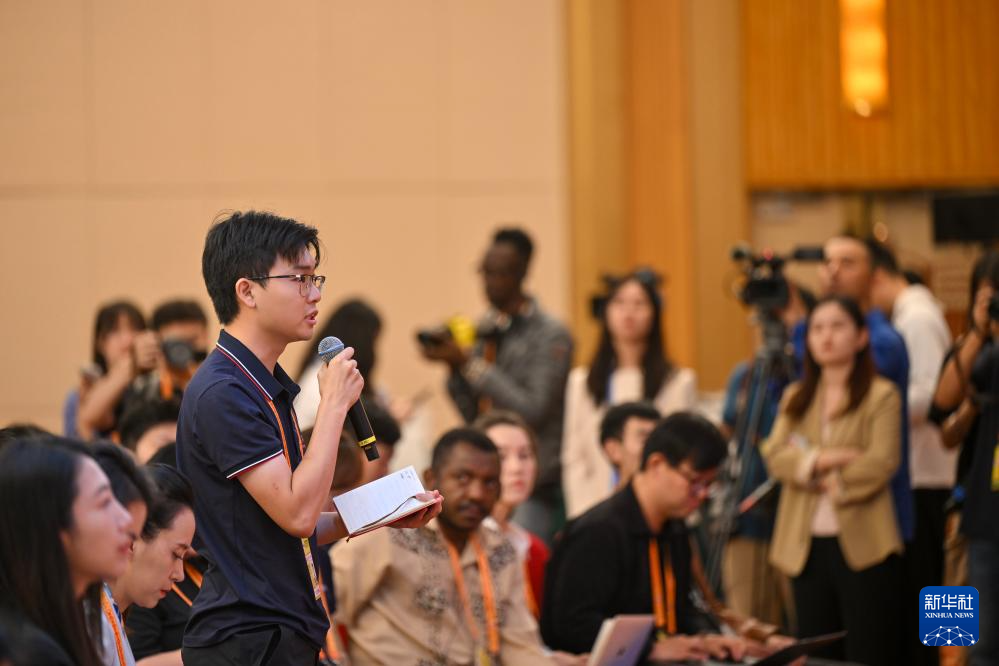 抗戰(zhàn)勝利80周年紀(jì)念活動(dòng)新聞中心舉辦首場(chǎng)記者招待會(huì)